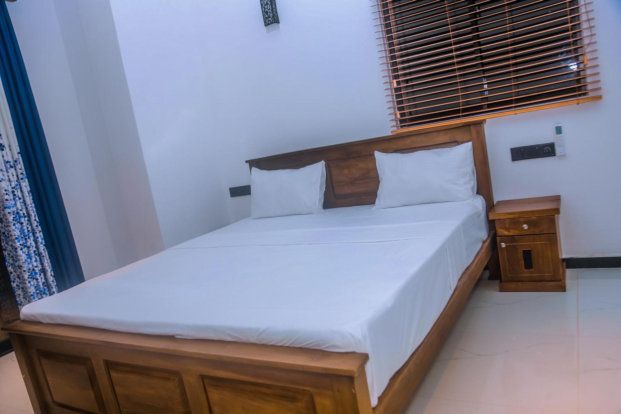 Hotel Mirissa Breeze Extérieur photo
