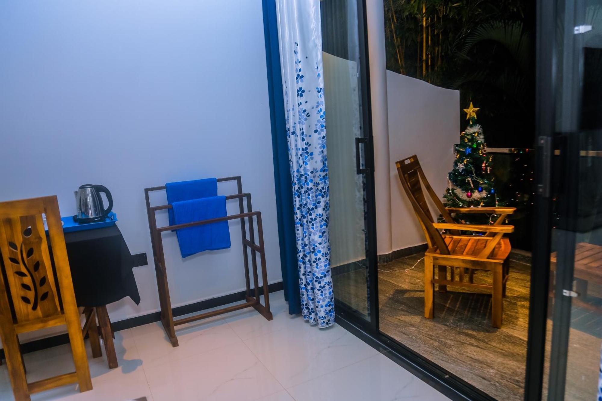 Hotel Mirissa Breeze Extérieur photo