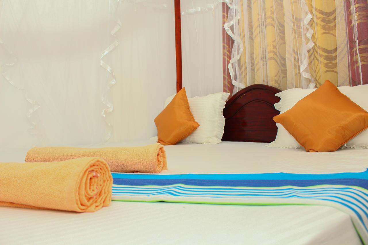 Hotel Mirissa Breeze Extérieur photo