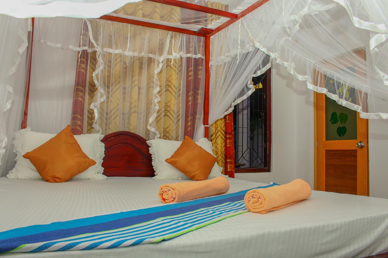 Hotel Mirissa Breeze Extérieur photo