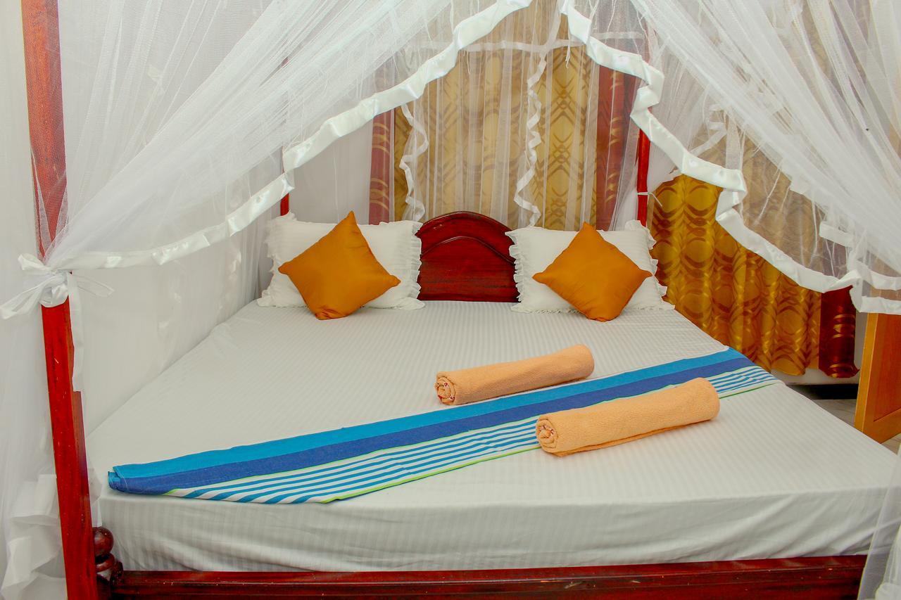 Hotel Mirissa Breeze Extérieur photo